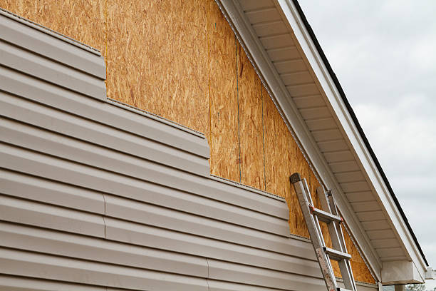 24/7 Emergency Storm Damage Siding Repair experts in West Milton, OH